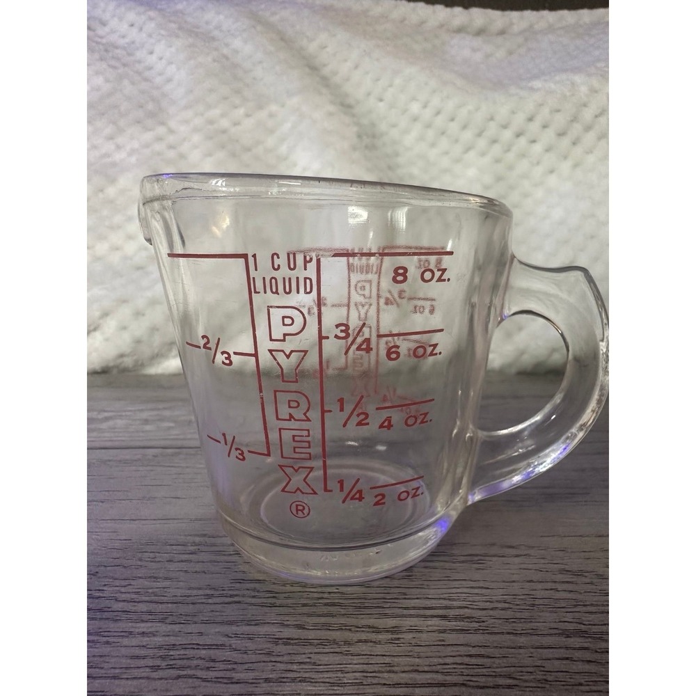 Vintage PYREX 1 Cup Liquid Measuring Cup